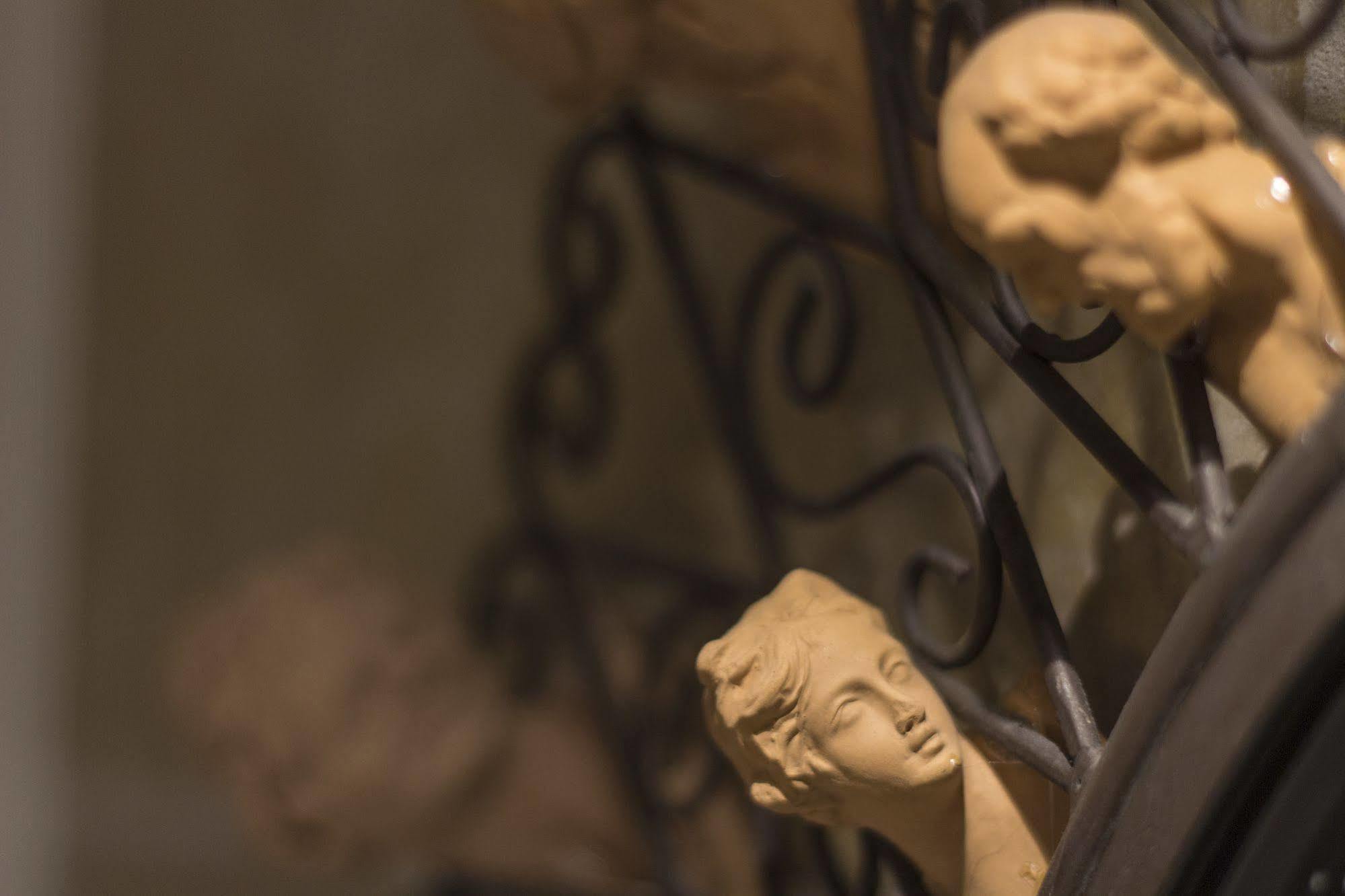 Casa Latina Bed & Breakfast Napoli Bagian luar foto