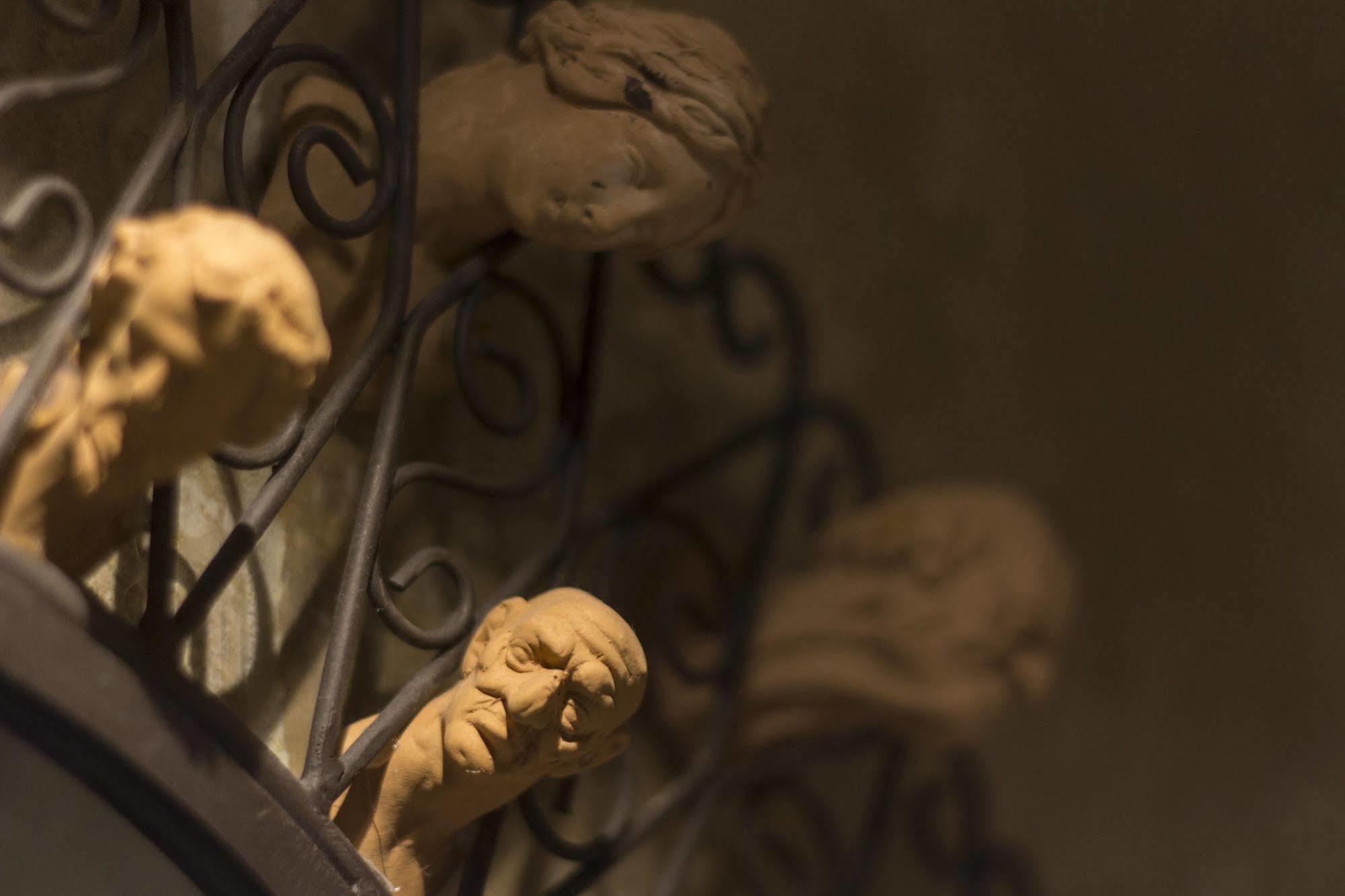 Casa Latina Bed & Breakfast Napoli Bagian luar foto
